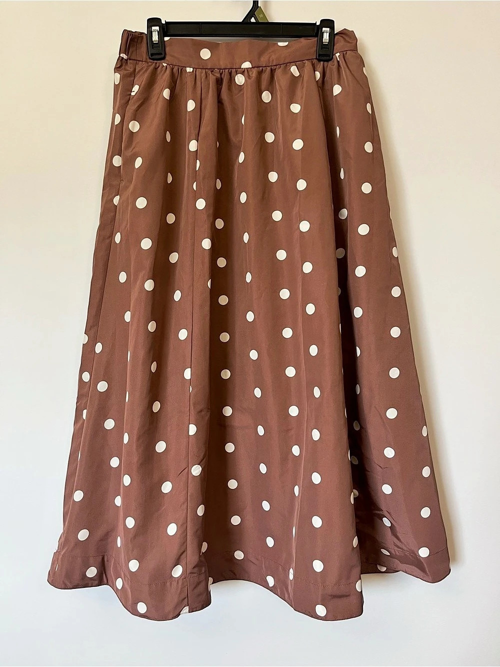 The Occasion by Old Navy Polka Dot Midi Skirt Size Medium Like New